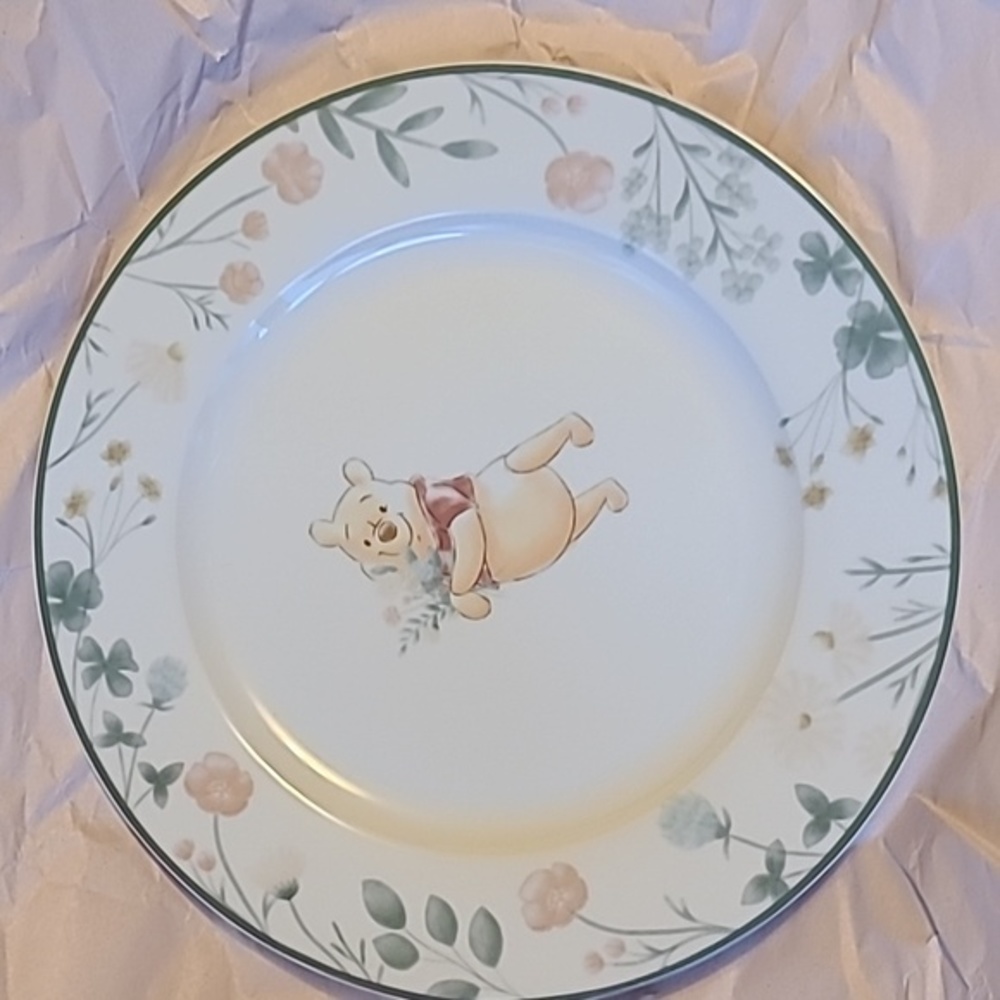 Disney Winnie the Pooh dinner plate
